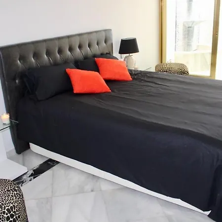 Puerto Banus 2 Bedrooms Oceanfront C