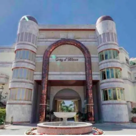 Puerto Banus 2 Bedrooms Oceanfront C
